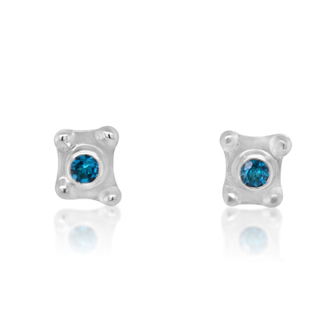 Seashell Sparkle Studs - Silver